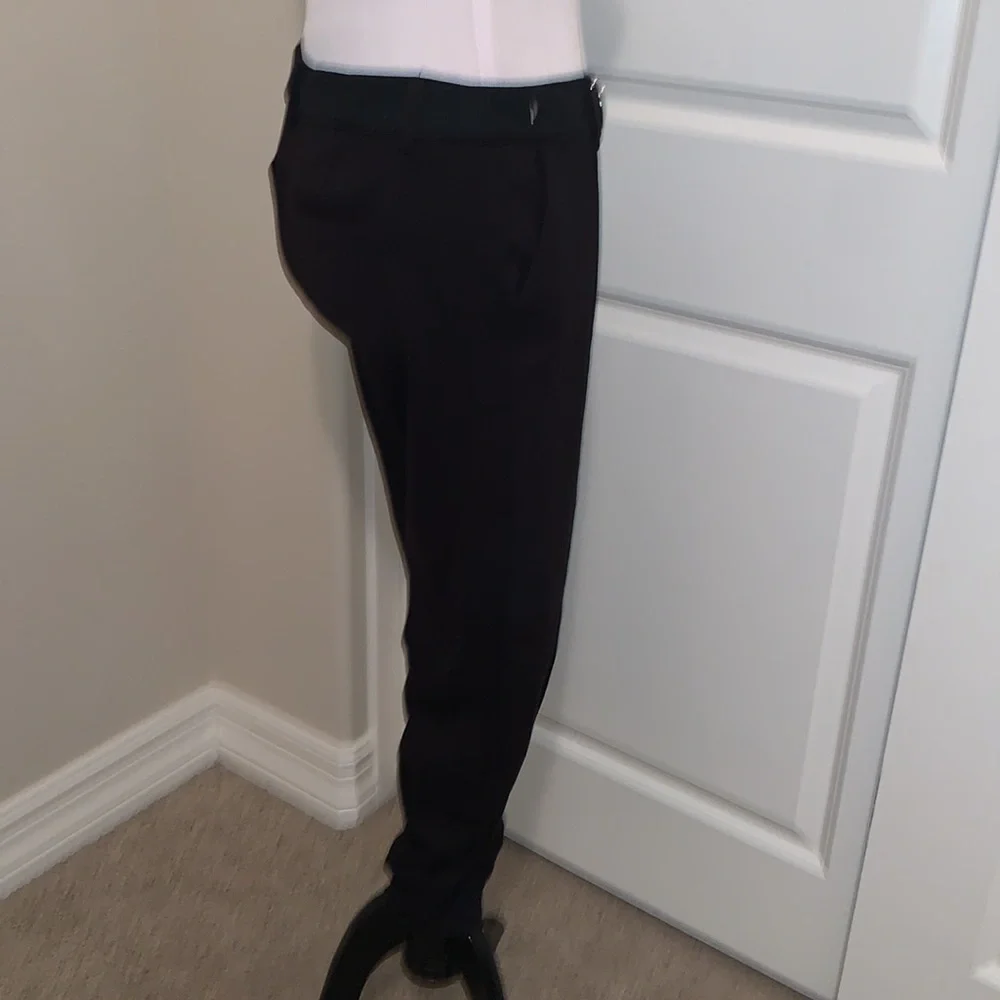 ELLE BRAND NEW SIZE 4 JET BLACK DRESS PANTS